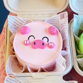 Bánh bento con heo hồng