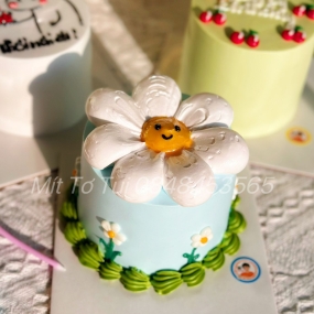 BÁNH KEM HOA CÚC NỔI TRENDY
