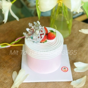 BÁNH KEM DÂU TƯƠI TIỂU THƯ 