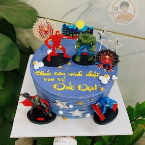 BÁNH KEM SIÊU ANH HÙNG CHO BÉ