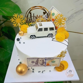 BÁNH KEM XE OTO MÀU TRẮNG