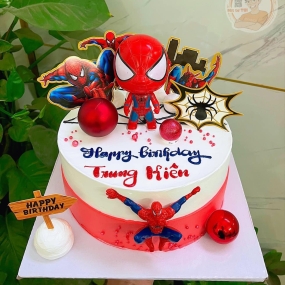 BÁNH KEM NGƯỜI NHỆN ĐẸP CHO BÉ