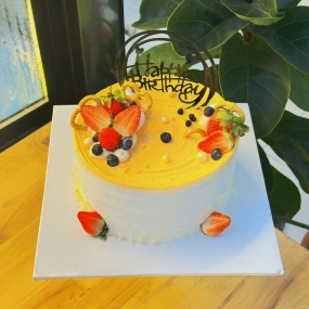 BÁNH KEM TRÁI CÂY TẶNG VỢ