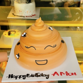 BÁNH KEM TẦNG CỤC SHIT CUTE
