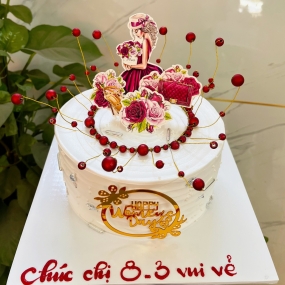 BÁNH KEM TẶNG BẠN GÁI 8/3