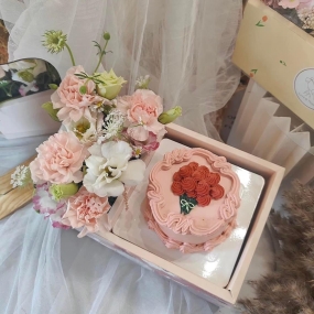 COMBO BÁNH BÓ HOA VÀ HOA TƯƠI ĐẸP TẶNG MẸ