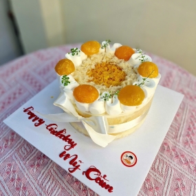 Bánh bông lan nhiều trứng muối ngon decor đẹp