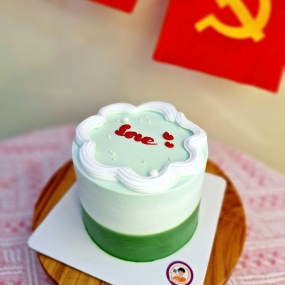 Bánh kem decor đẹp đơn giản tặng ba