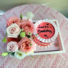 Set bánh và hoa tone đỏ cute 